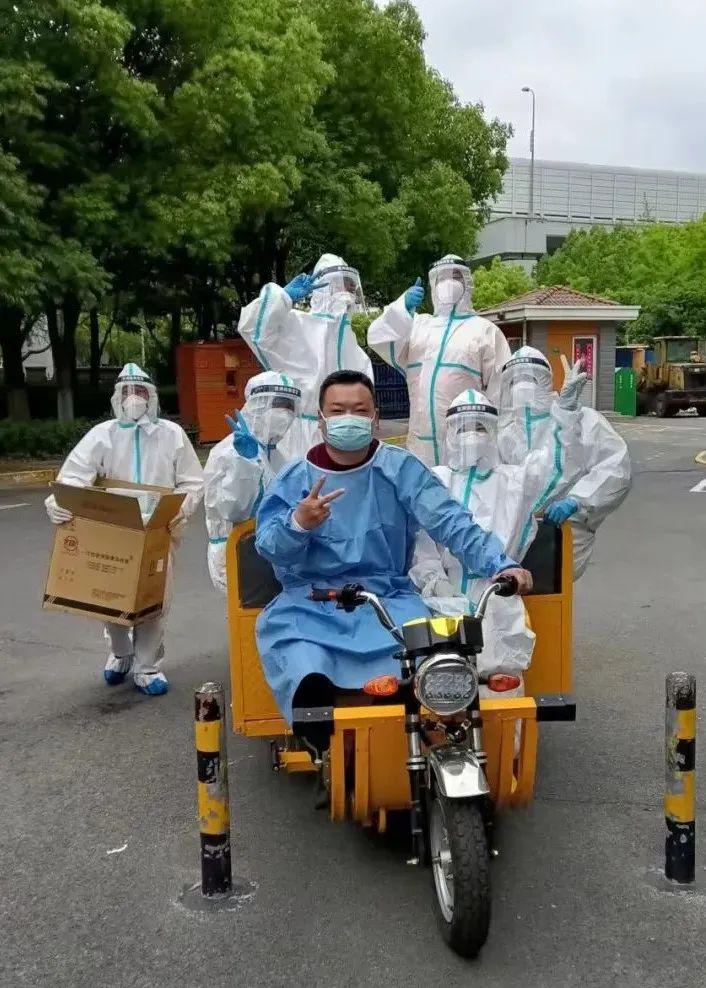 上海抗疫纪实，一座城市的坚韧与温度