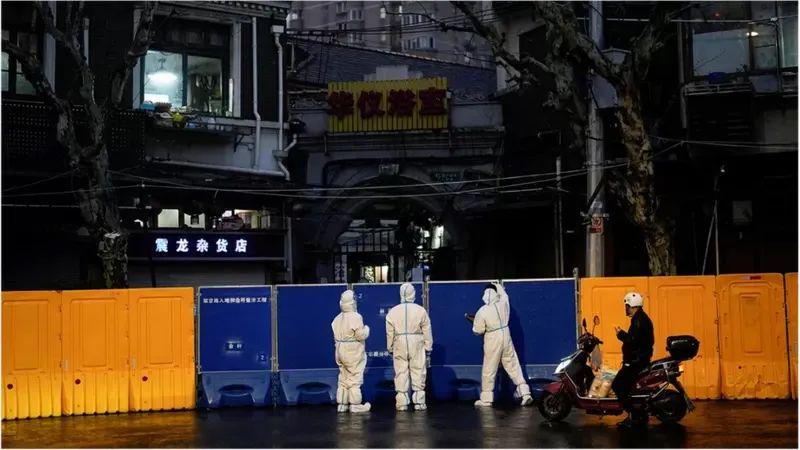 上海与四川，新冠疫情防控中的双城记