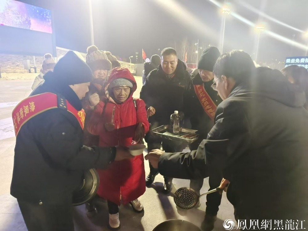 全国支援哈尔滨，冰雪之城背后的温暖力量