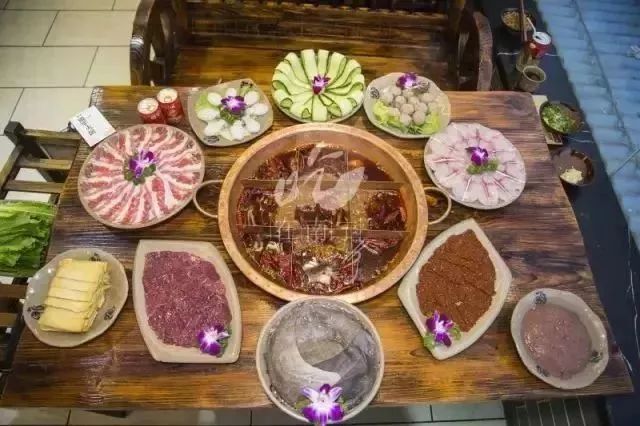 南宁正宗重庆火锅指南，这5家店让你辣得过瘾！