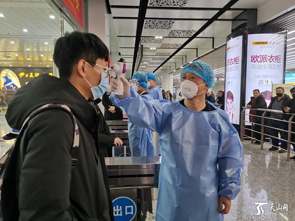 乌鲁木齐疫情最新动态，防控措施与市民生活的双重挑战