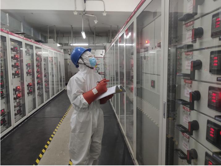 乌鲁木齐疫情现状，防控措施加强，市民生活有序