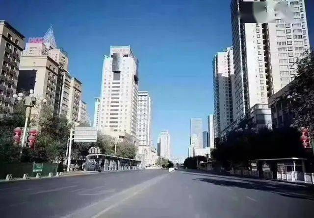 乌鲁木齐3月3日解封，城市复苏与市民生活的重启