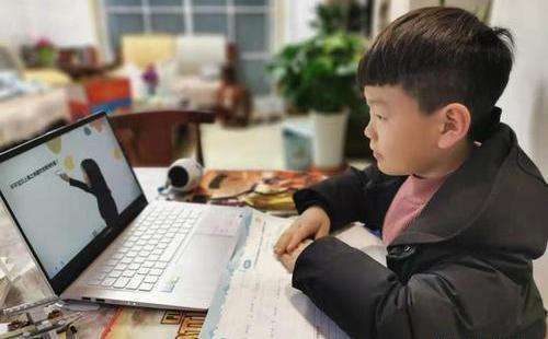 天津疫情下小学提前放寒假，家长如何应对与孩子的居家学习